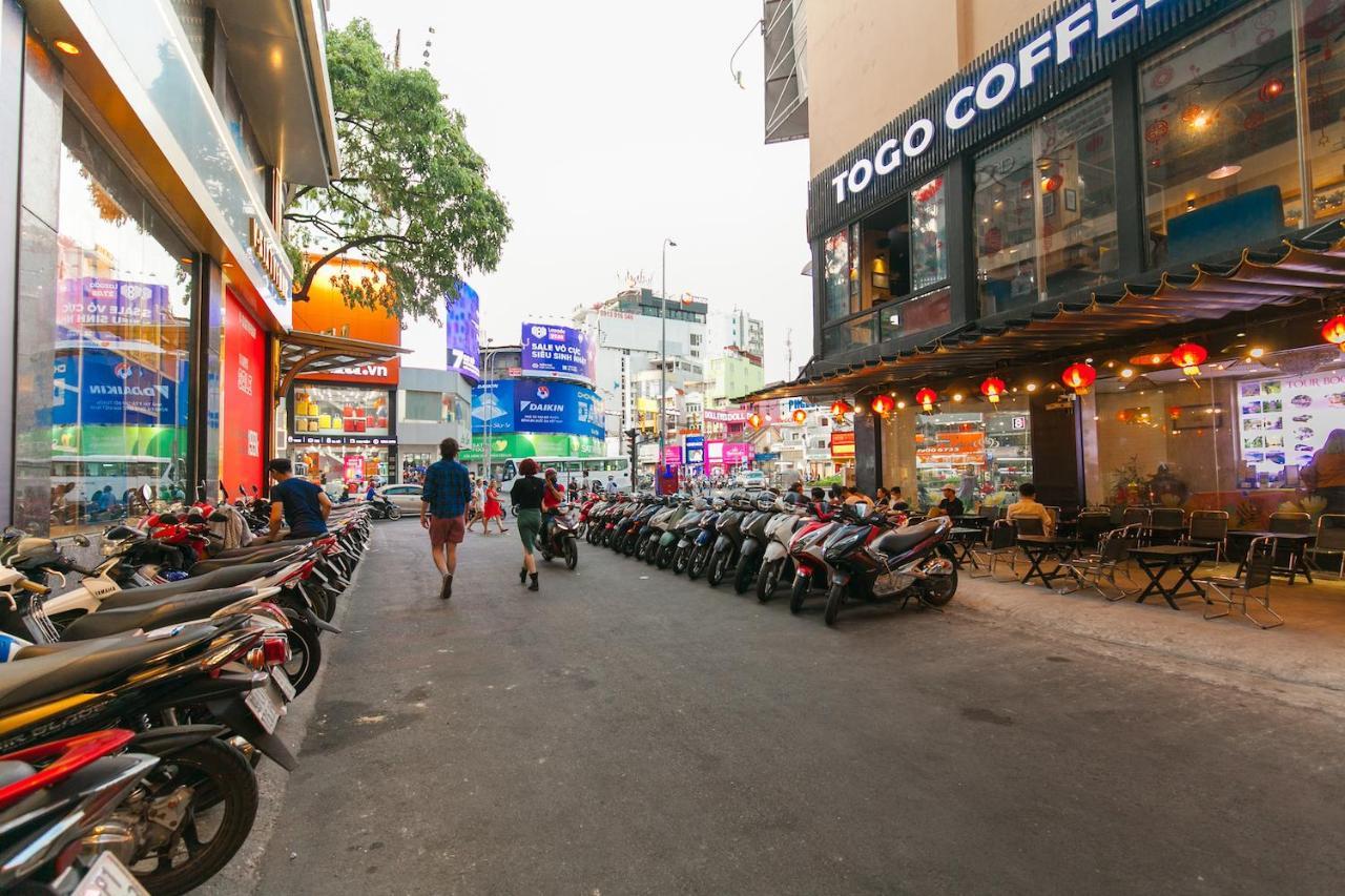 Central Studios At Ben Thanh Market By Circadian Ho Chi Minh City Exterior photo